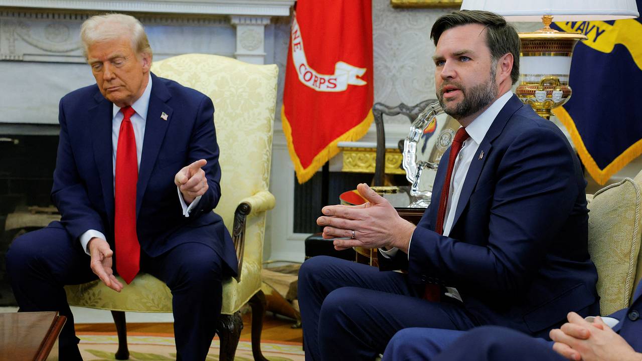 В США поспорили о значении сказанного Зеленским нецензурного слова в адрес Вэнса