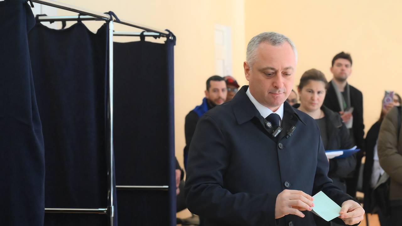 Гунба объявил о своей победе на выборах в Абхазии