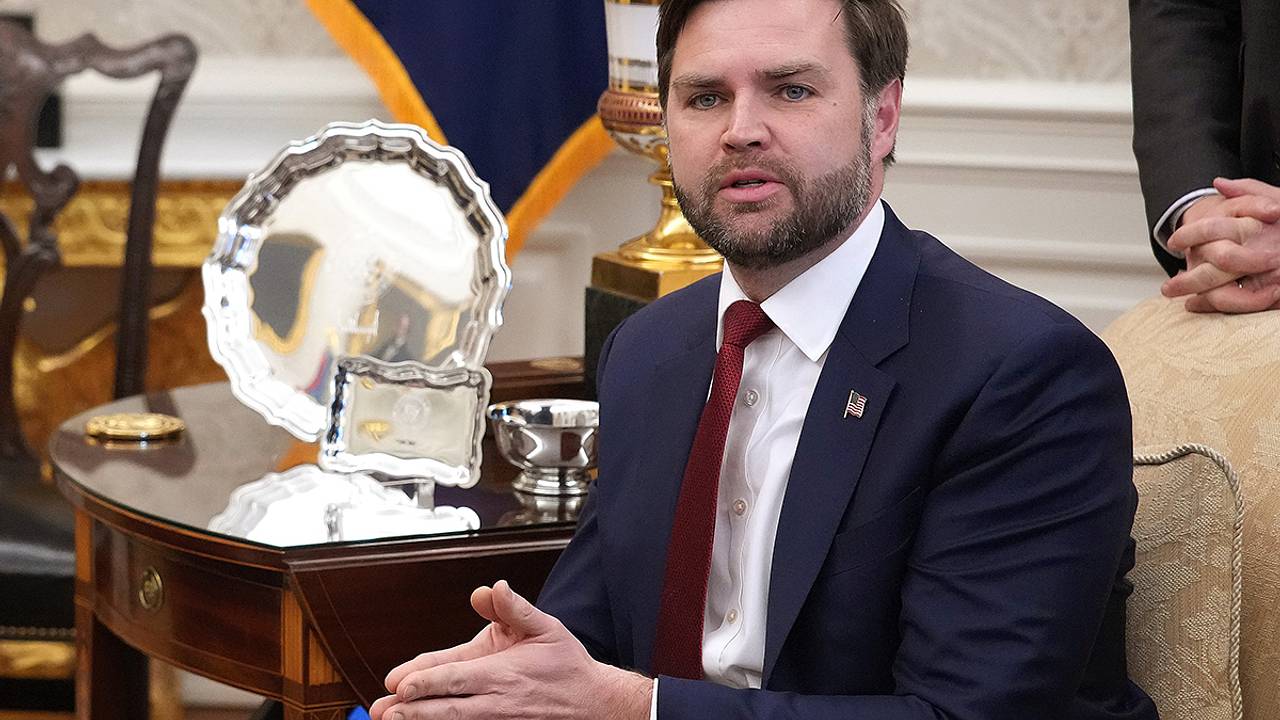 Вице-президента США призвали ехать кататься на лыжах в Россию