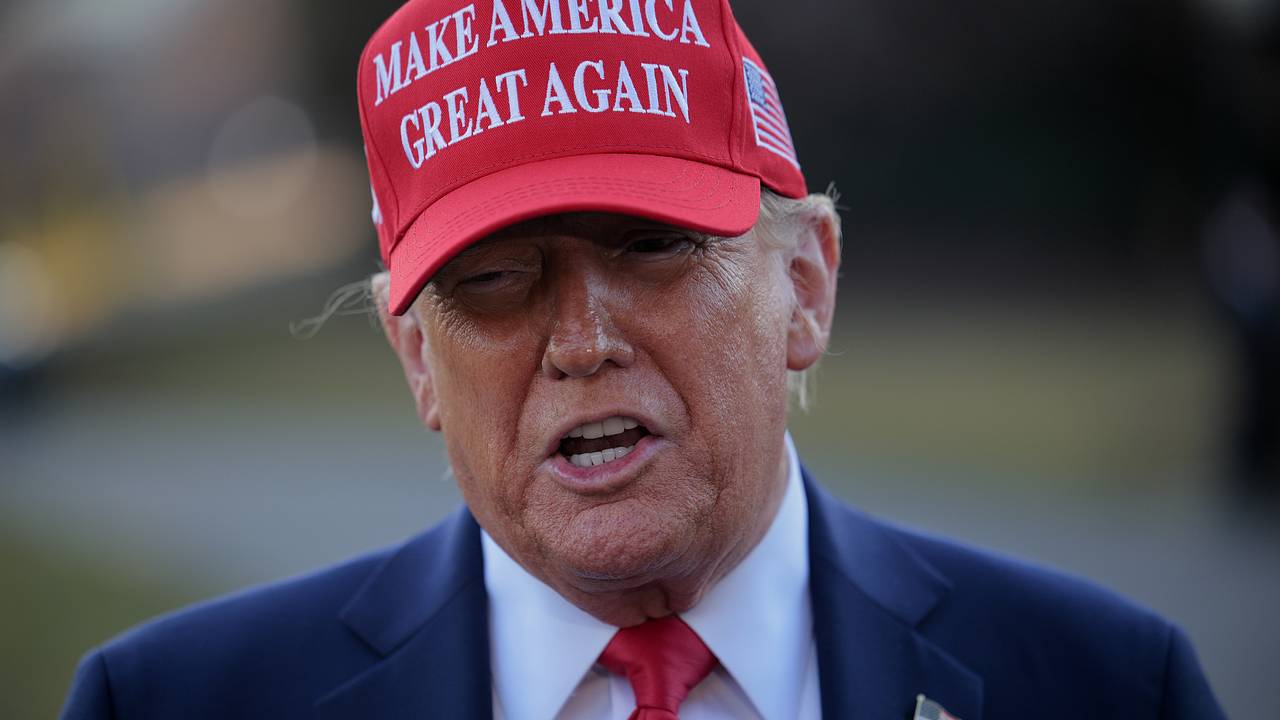 Трамп съел обед Зеленского после перепалки