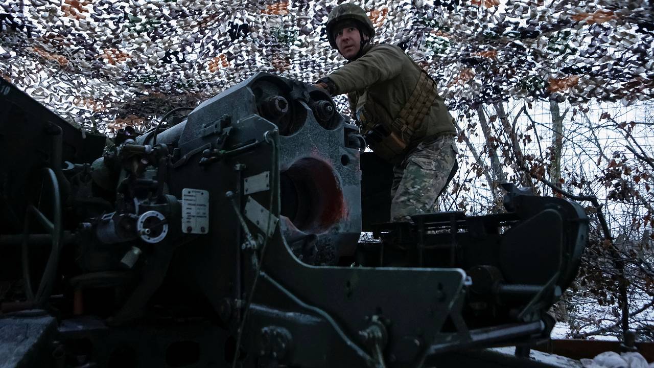 Венгрия заблокировала проект документа по военной помощи Украине