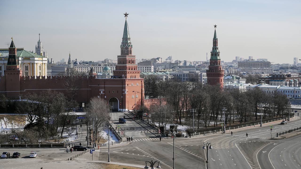 «Лжец и враг». В России высказались о плане Макрона по перемирию на Украине