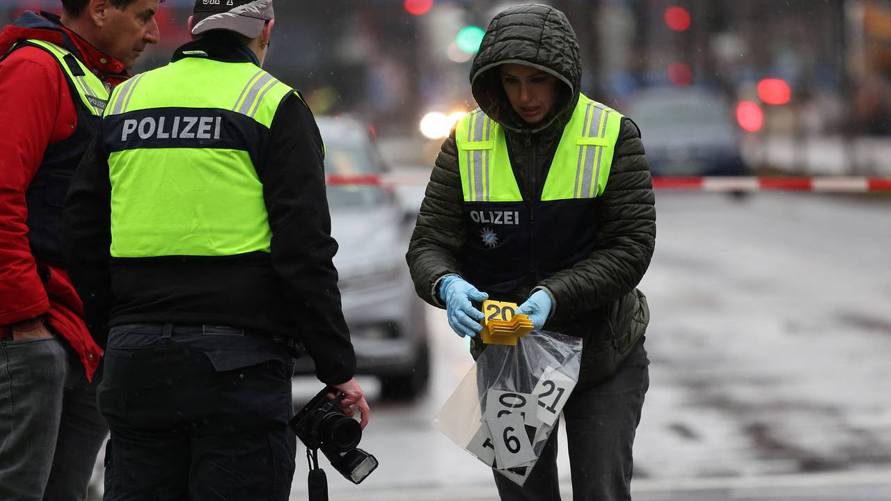 Число жертв наезда автомобиля на толпу в Германии увеличилось