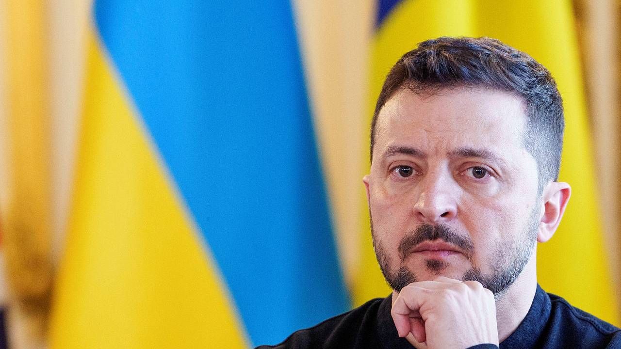 Британия оказала давление на Зеленского для улучшения отношений с Трампом