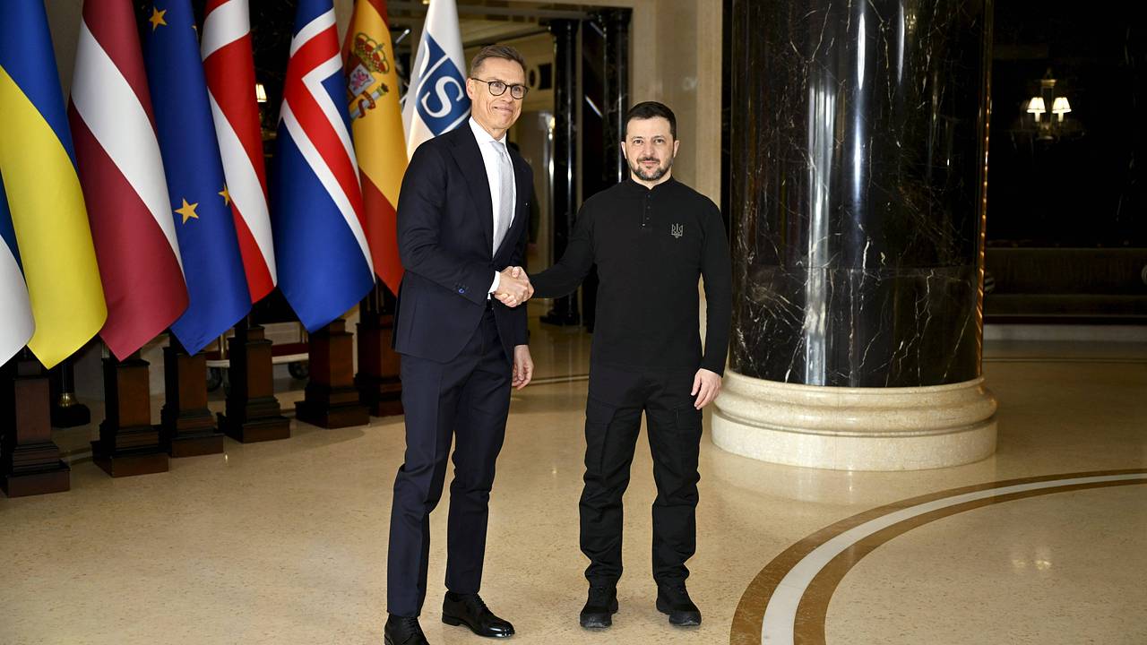 Президент Финляндии предложил Трампу и Зеленскому сходить в сауну