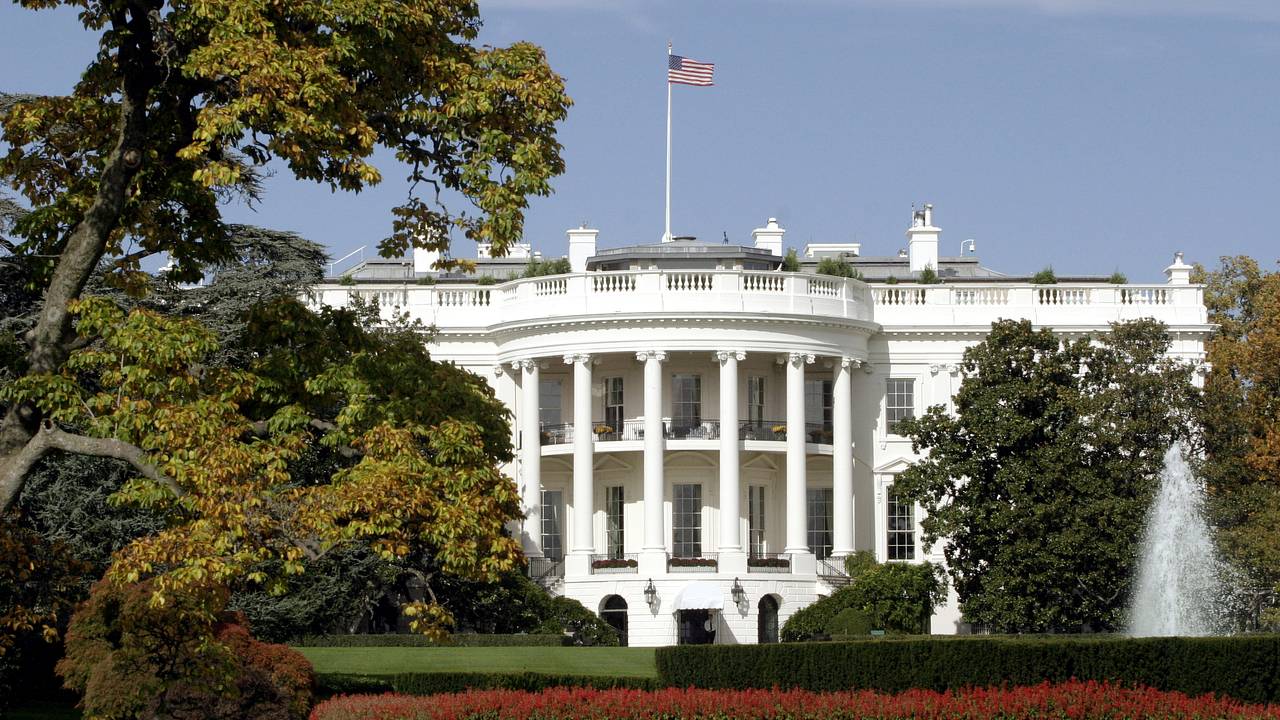 В США сообщили о возможной приостановке помощи Белого дома Киеву