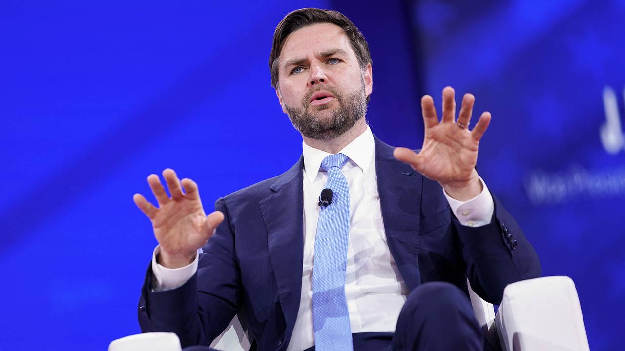 Вэнс обратился к Европе с призывом насчет Зеленского