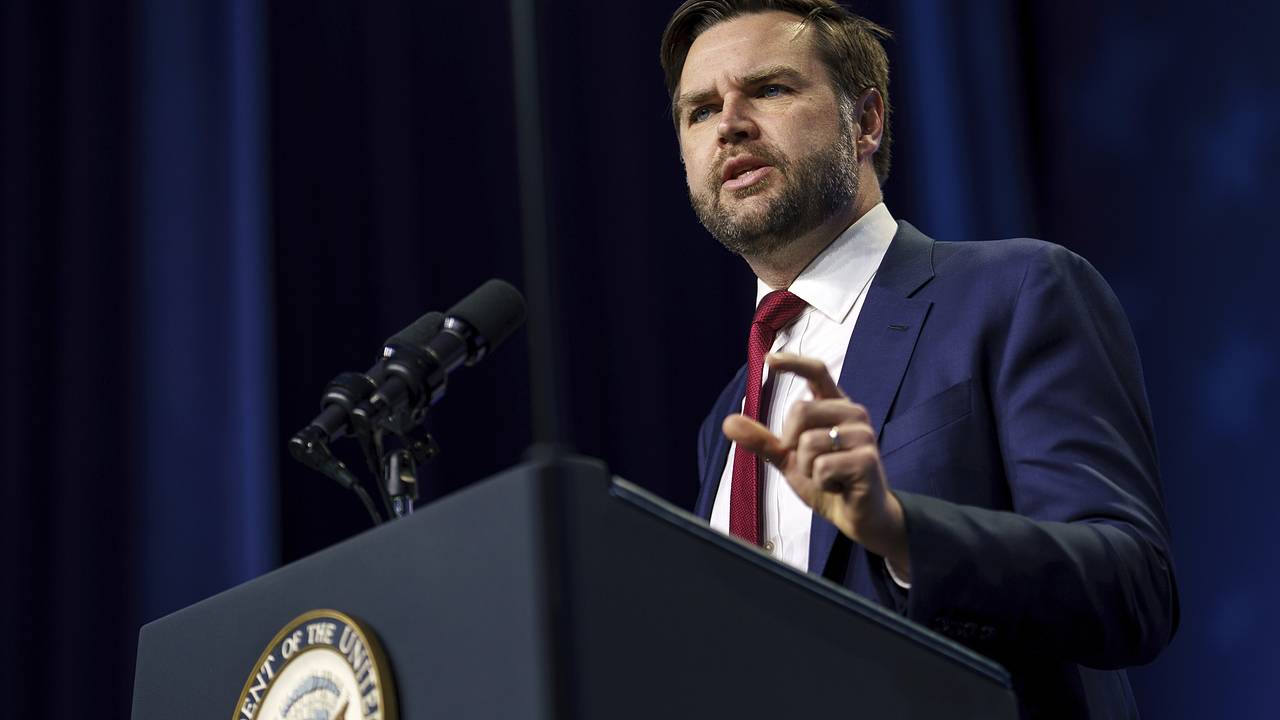 Вэнс обвинил Европу в потакании Зеленскому