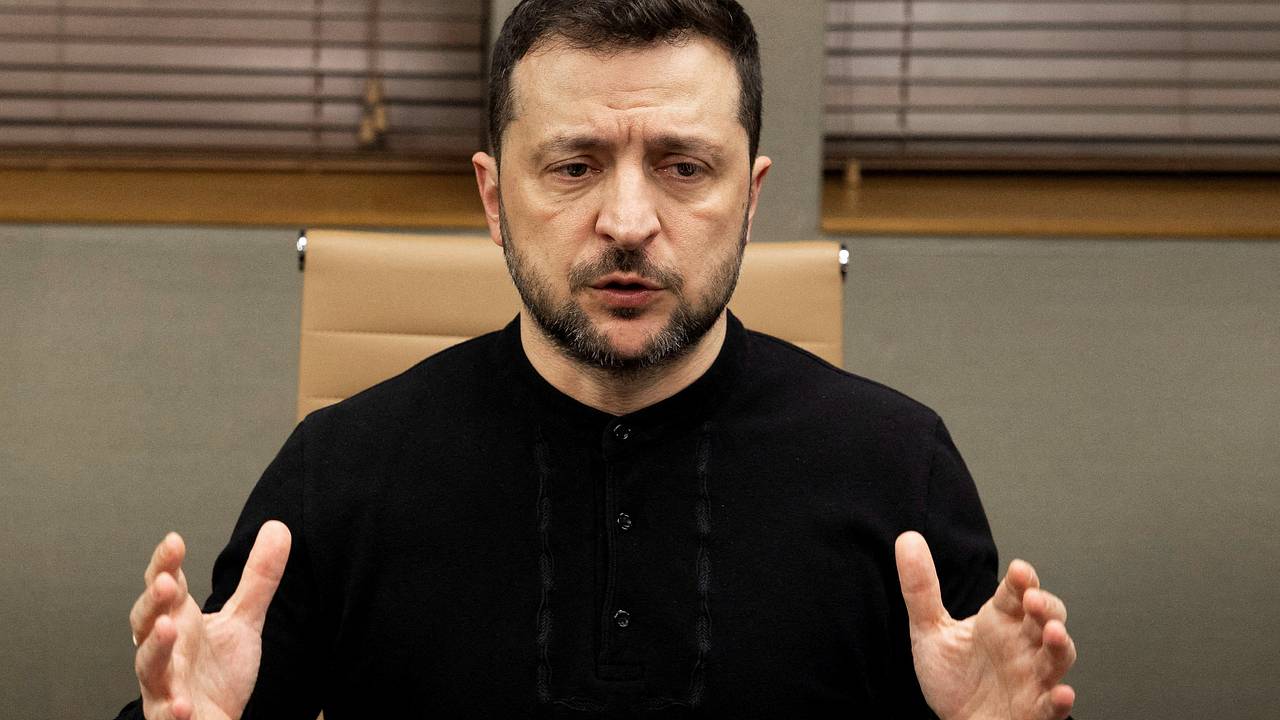 В Европе предложили Зеленскому найти козла отпущения для США