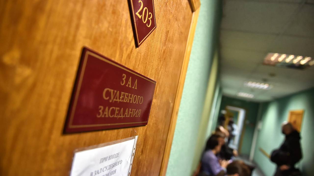 Коллекторы пришли к семье погибшего на СВО бойца. Военный накопил долг по кредитной карте
