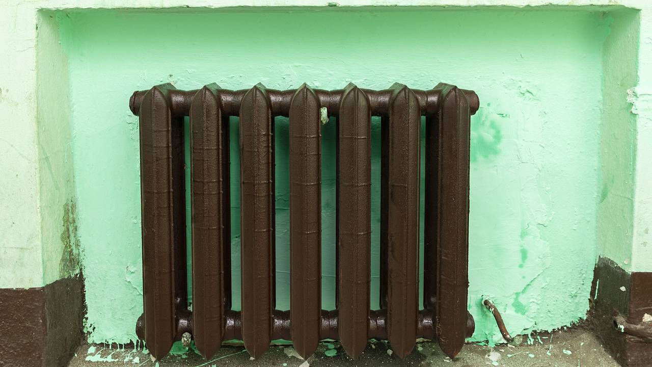 Жители российского региона пожаловались на большие счета ЖКУ из-за теплой зимы