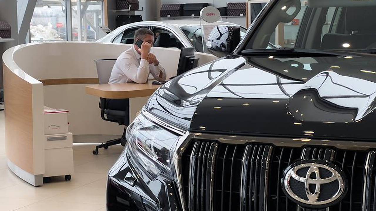 Россиянам предсказали сроки возвращения Toyota