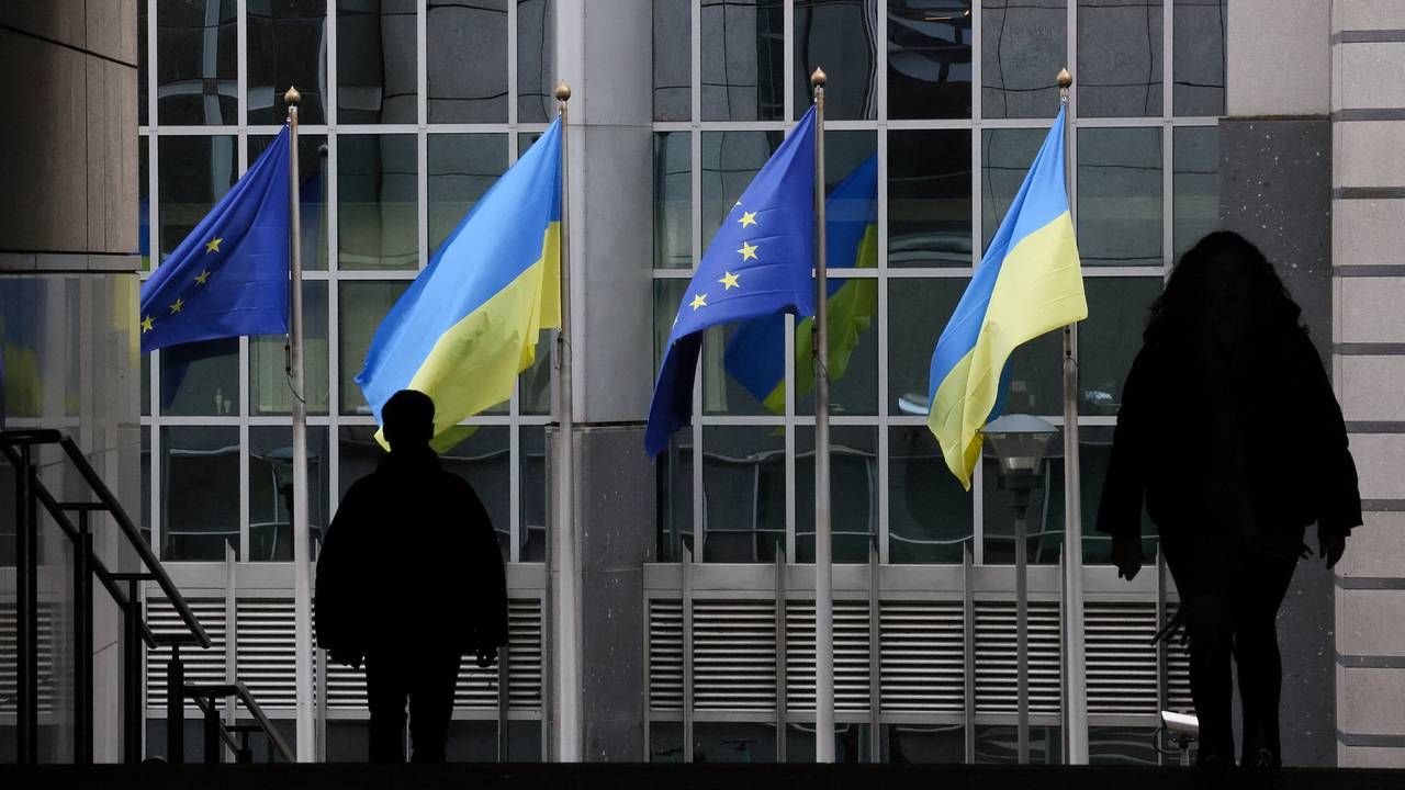 В России прокомментировали приостановку ЕС разработки пакета военной помощи Украине