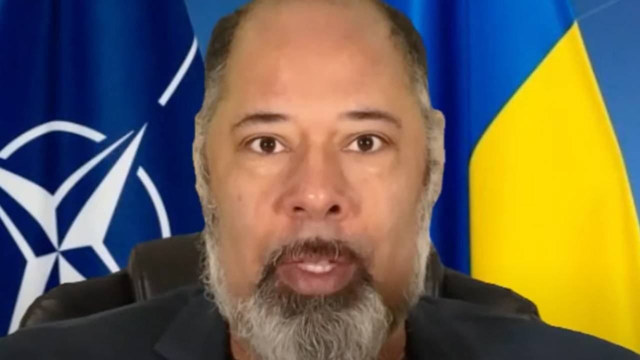 В Великобритании поддержали решение США приостановить помощь Украине