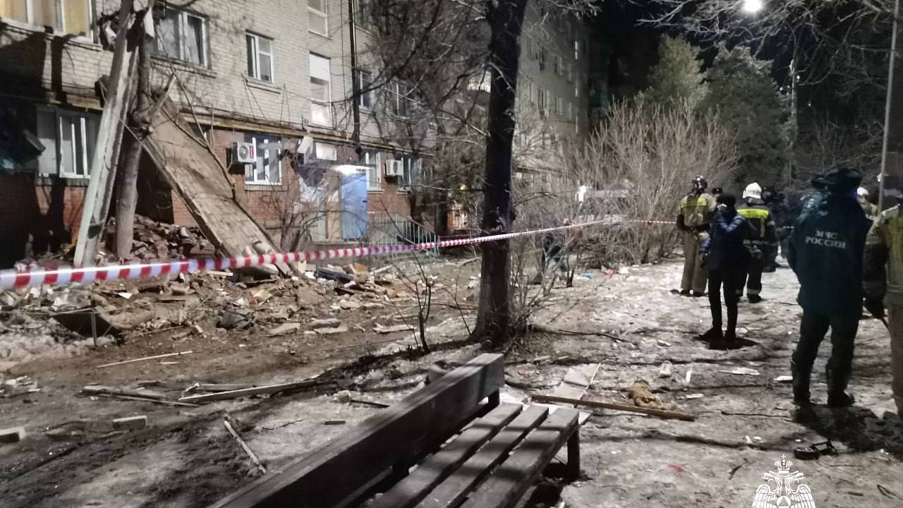 Очевидица описала первые минуты после взрыва в жилом доме в Белореченске