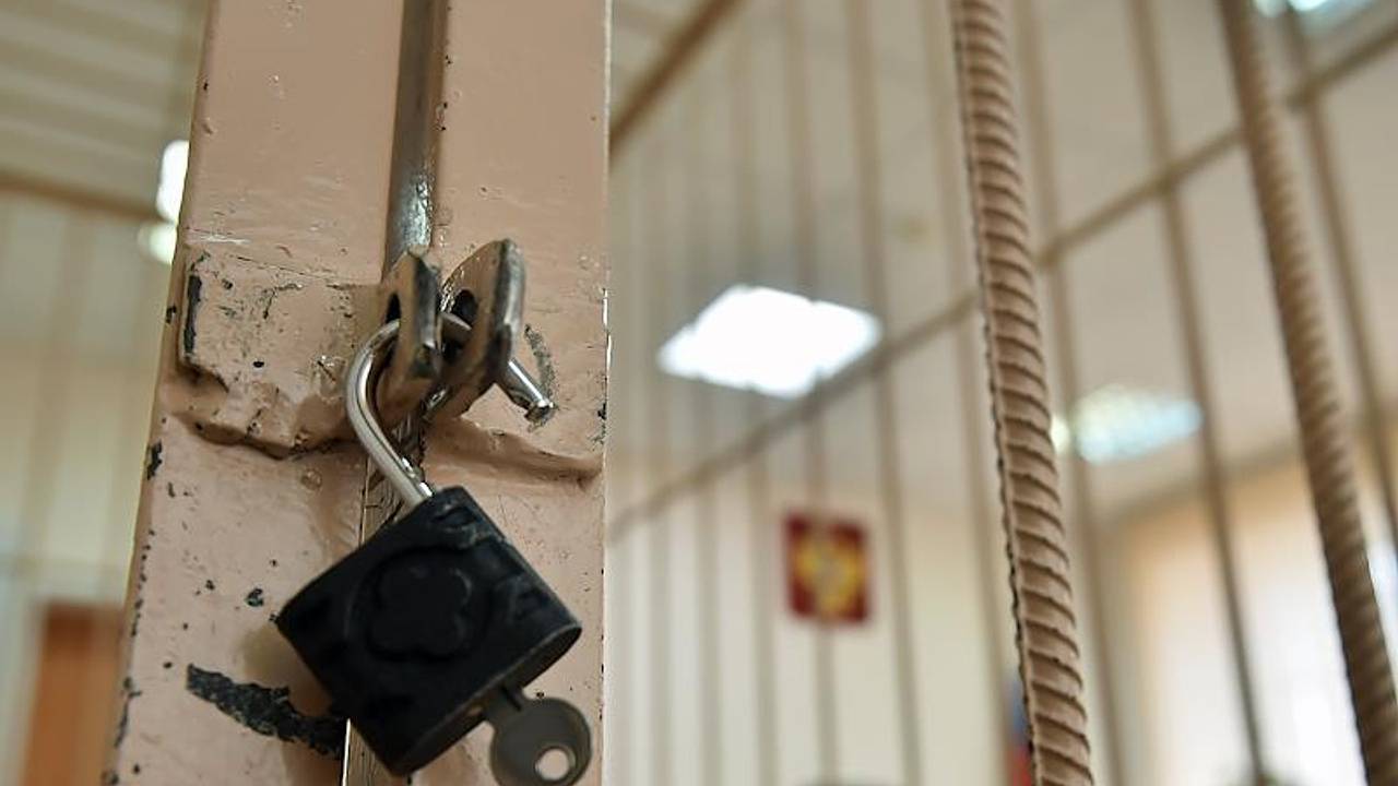 В Подмосковье подростка обвинили в покушении на новорожденного сына