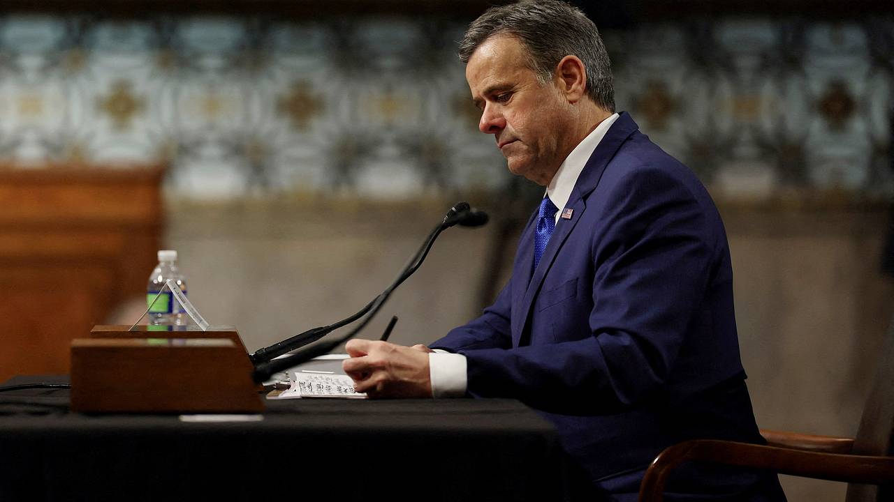 Директор ЦРУ допустил скорое возобновление отправки Украине данных разведки