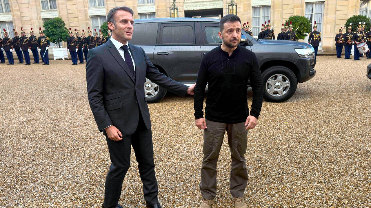 В Елисейском дворце высказались о совместном визите Макрона и Зеленского в США