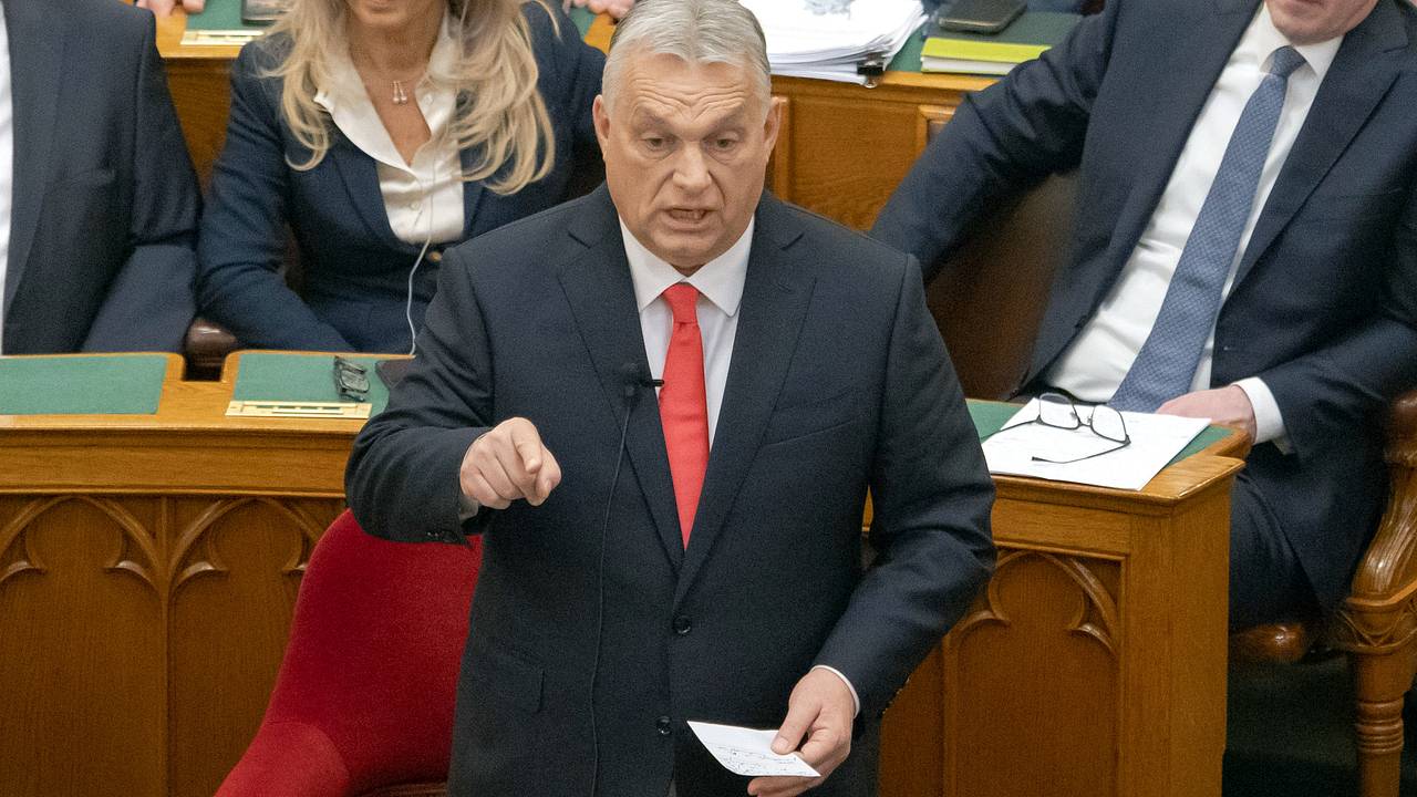 Отказ США передавать разведданные Украине озадачил Орбана