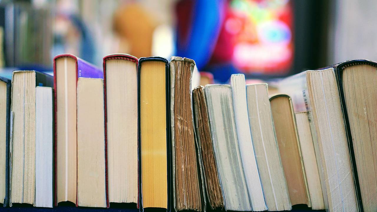 Названы запрещенные для перевозки в авто предметы