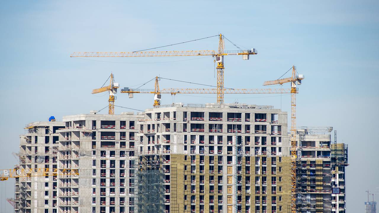 Российские власти оценят возможность расширения программы семейной ипотеки