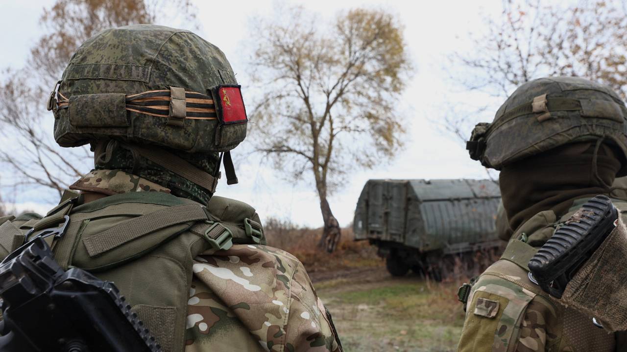 В Госдуме рассказали об уже год пытающемся получить удостоверение ветерана участнике СВО