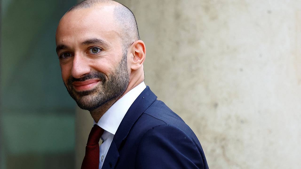 Власти в связи с оборонными расходами напомнили французам о цене свободы