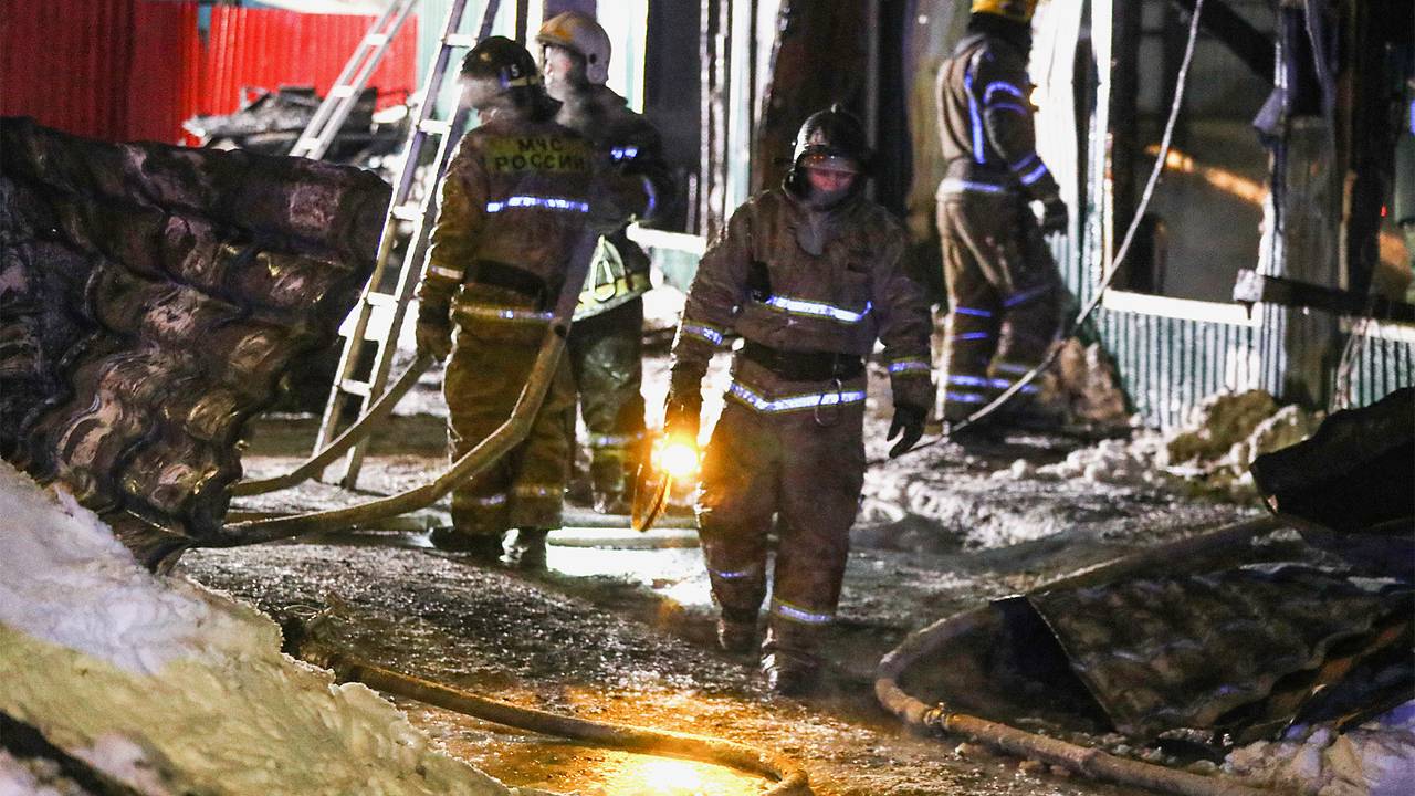Инспектора МЧС осудили по делу о пожаре в приюте в Кемерове