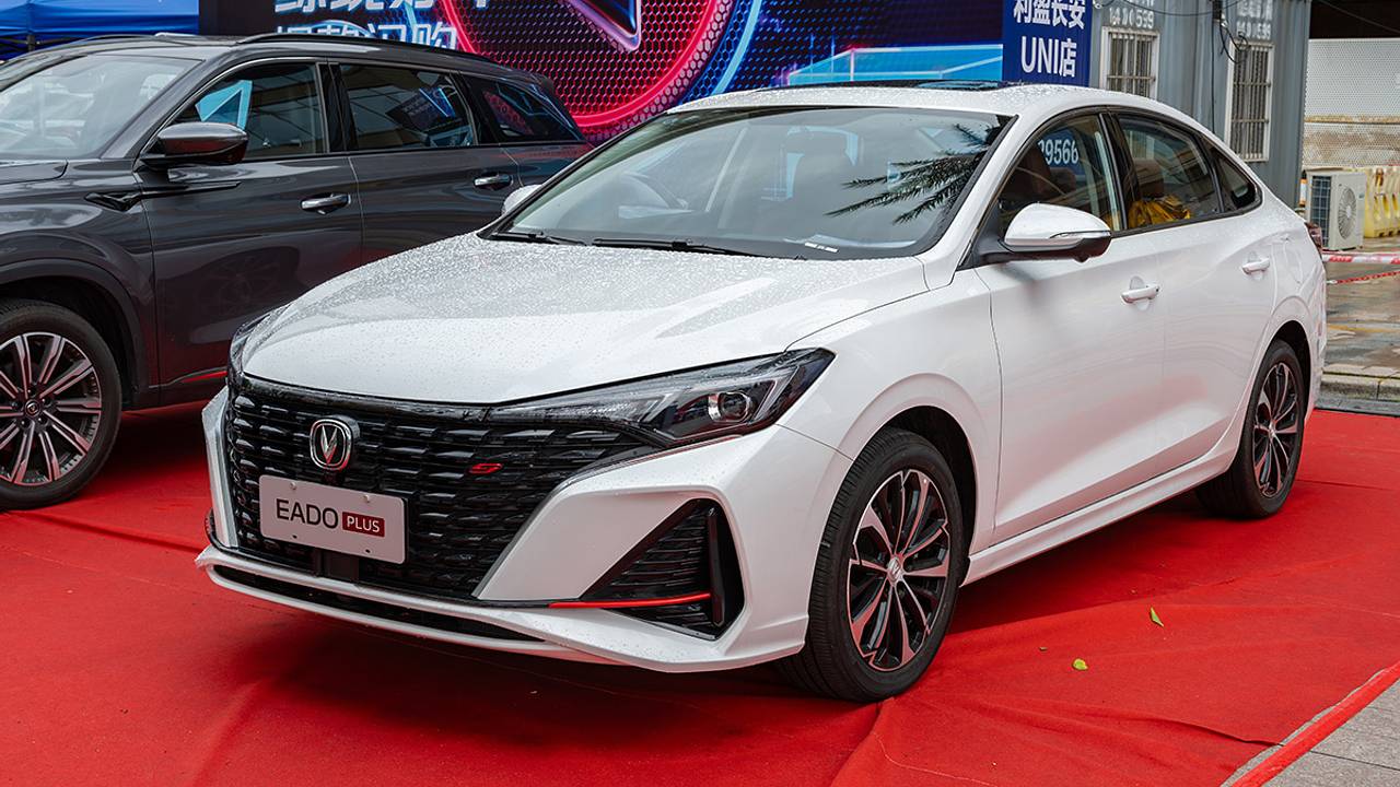 Россиянин пожаловался на прожорливый Changan