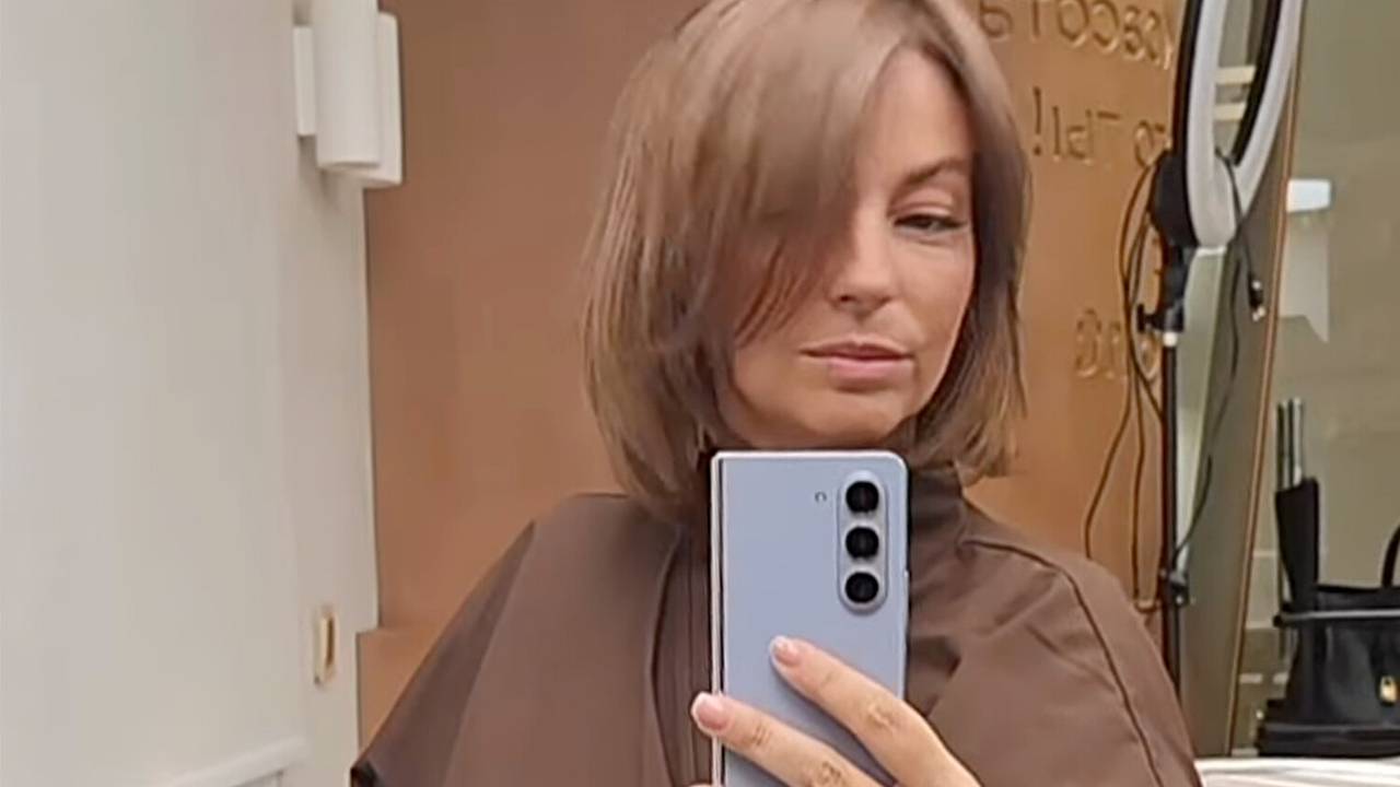 Звезда «Счастливы вместе» кардинально сменила имидж