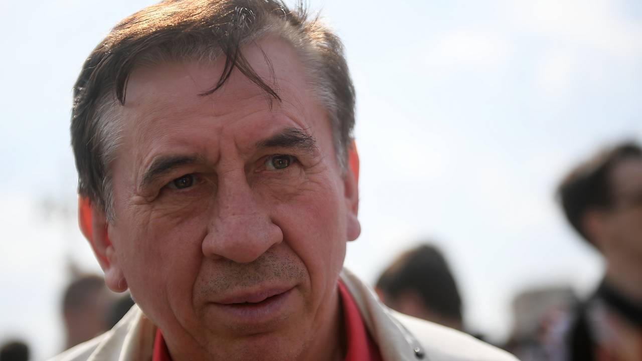 Воцерковленный Леня Голубков решил вернуться на сцену