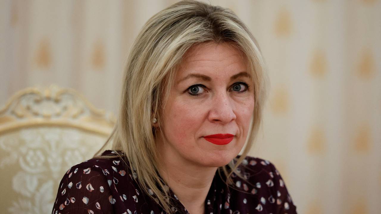 Захарова раскрыла причину продвижения Западом планов по перемирию на Украине