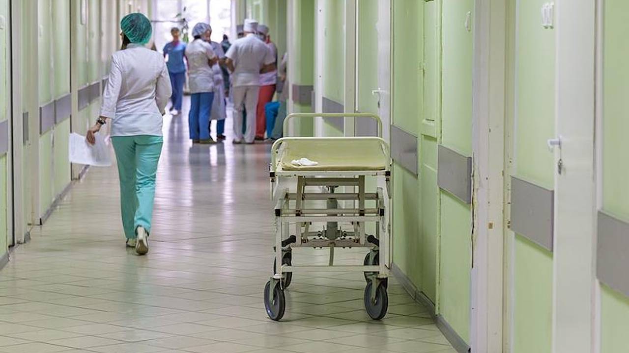 Медики рассказали о состоянии пострадавшего от нападения собак в Сочи школьника