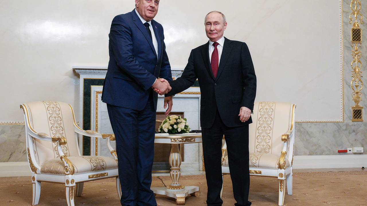 Путин выразил солидарность с Додиком