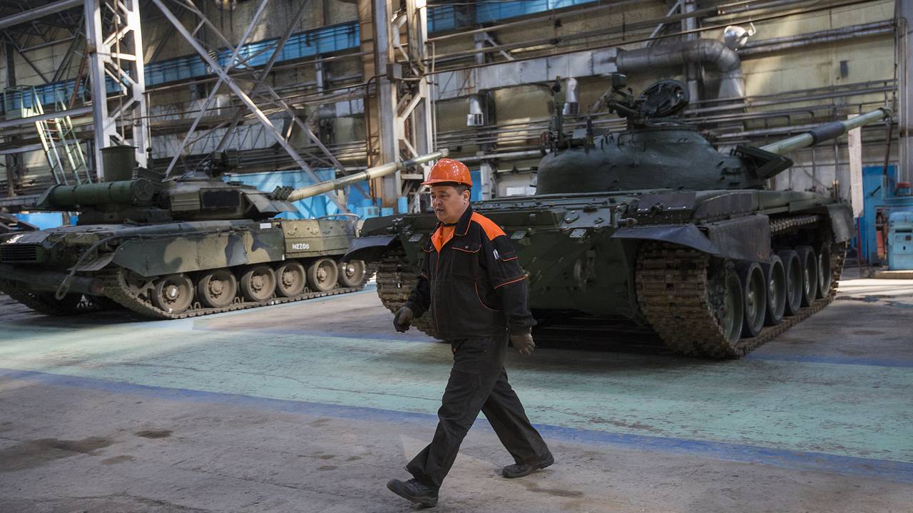 Азиатская страна решила закупить у России двигатели для танков