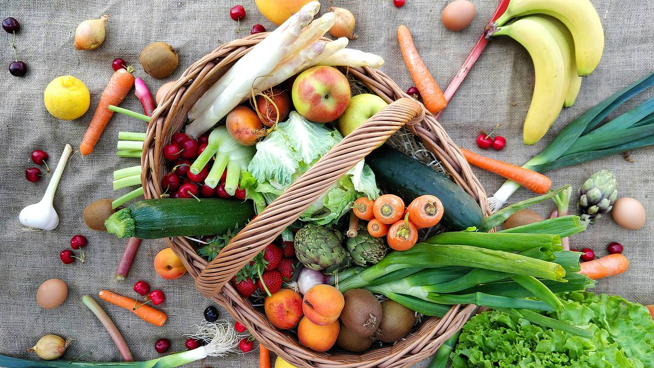 Врач назвала самые полезные весной продукты