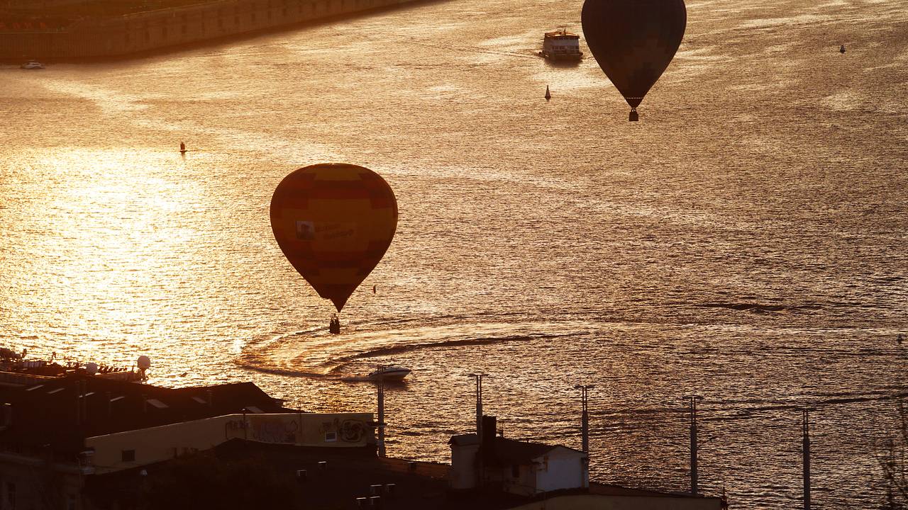 Тайвань зафиксировал приближение восьми аэростатов из Китая