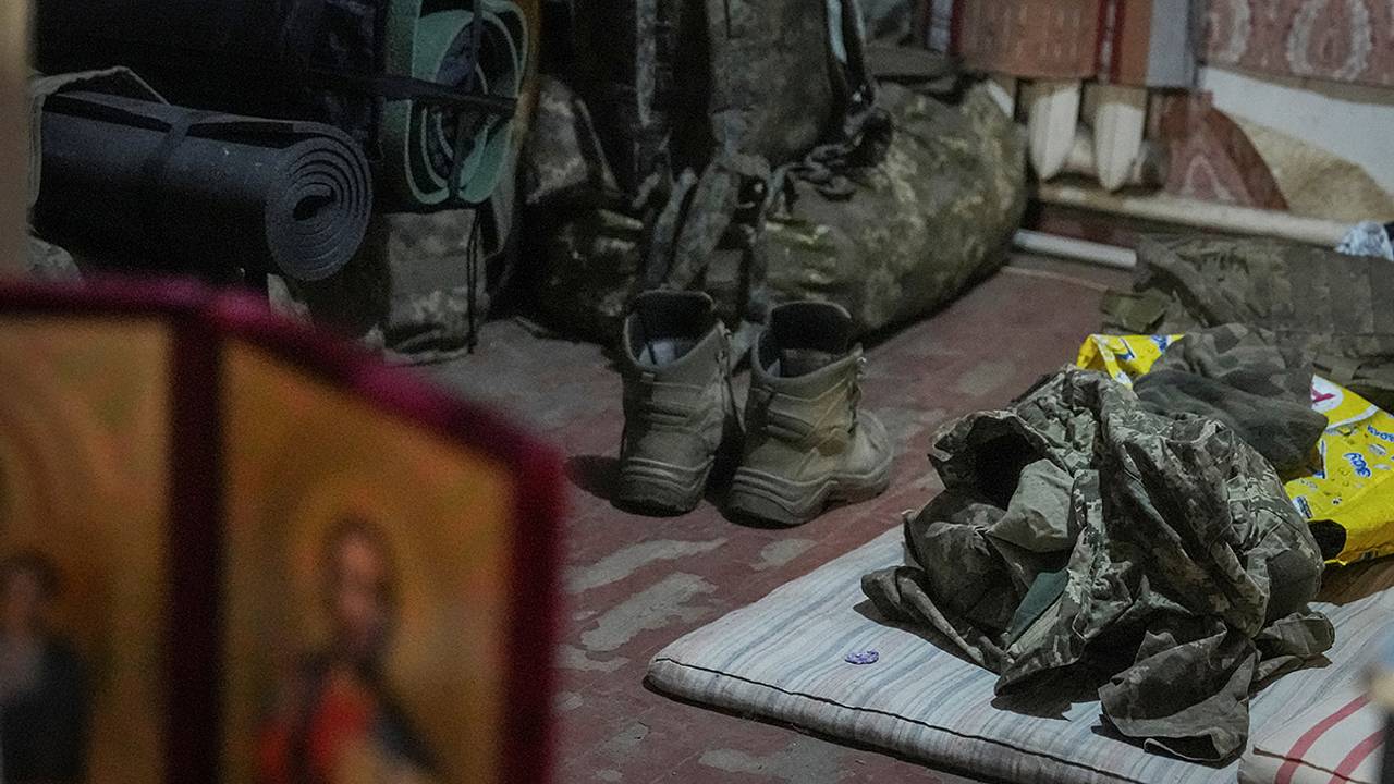 В оккупированной ВСУ Курской области сообщили о разграблении старинного храма