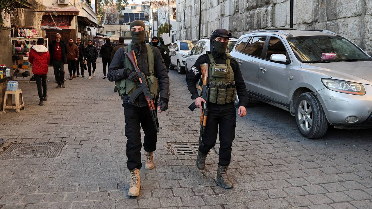 Минобороны Сирии заявило о закрытии дорог