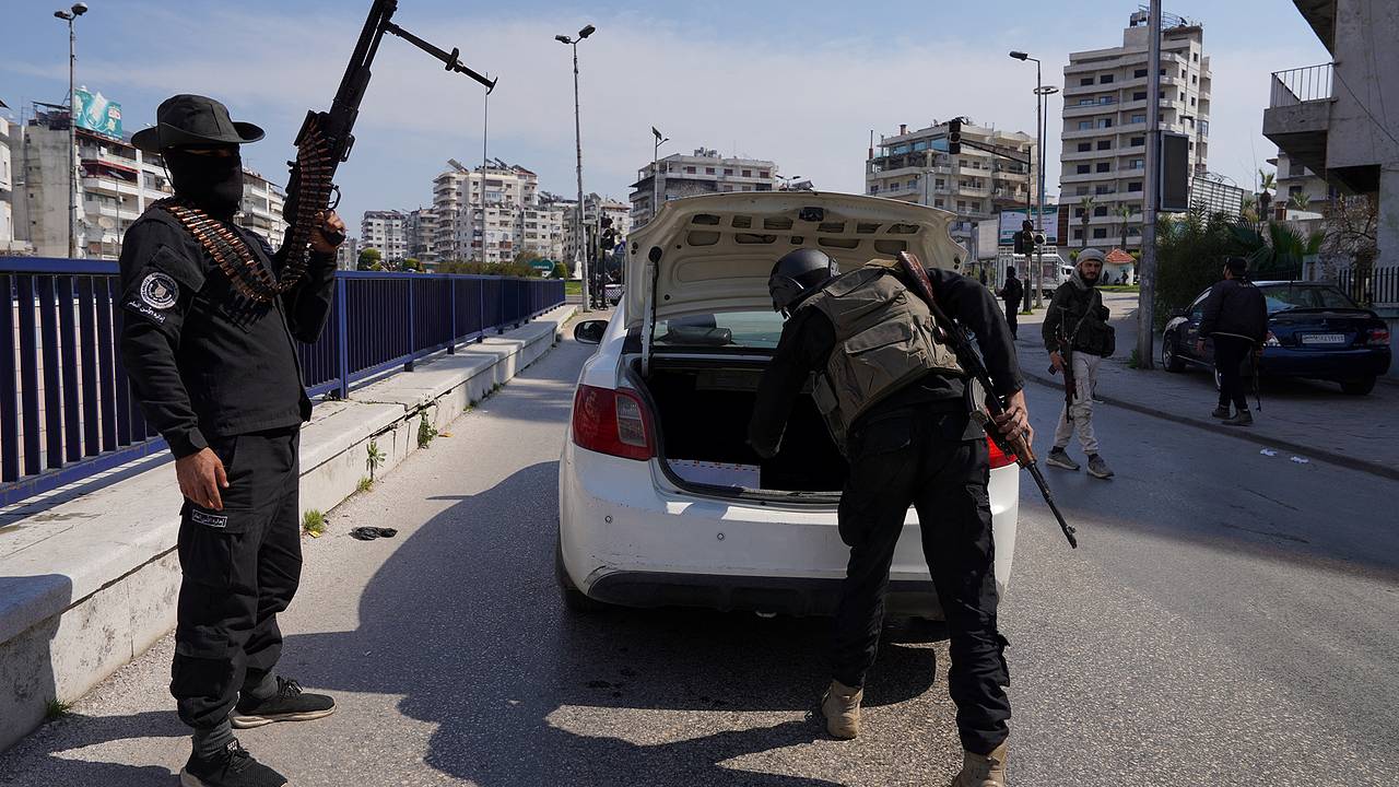 Противники новых властей Сирии укрылись на российской базе