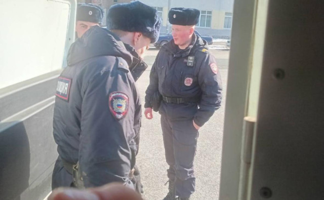 Задержанных в Екатеринбурге участников пикета за права женщин отпустили