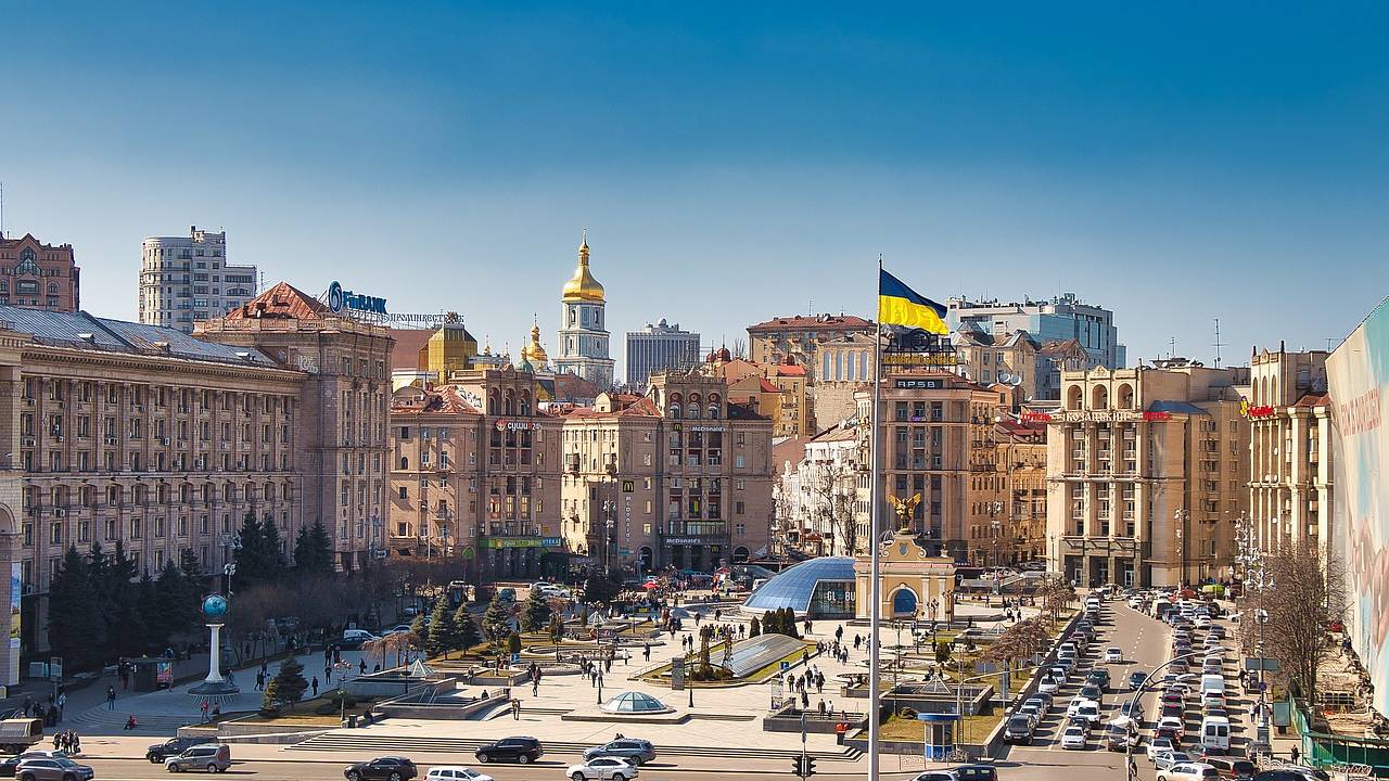 На Украине выяснили отношение граждан ко Дню Победы и Дню труда