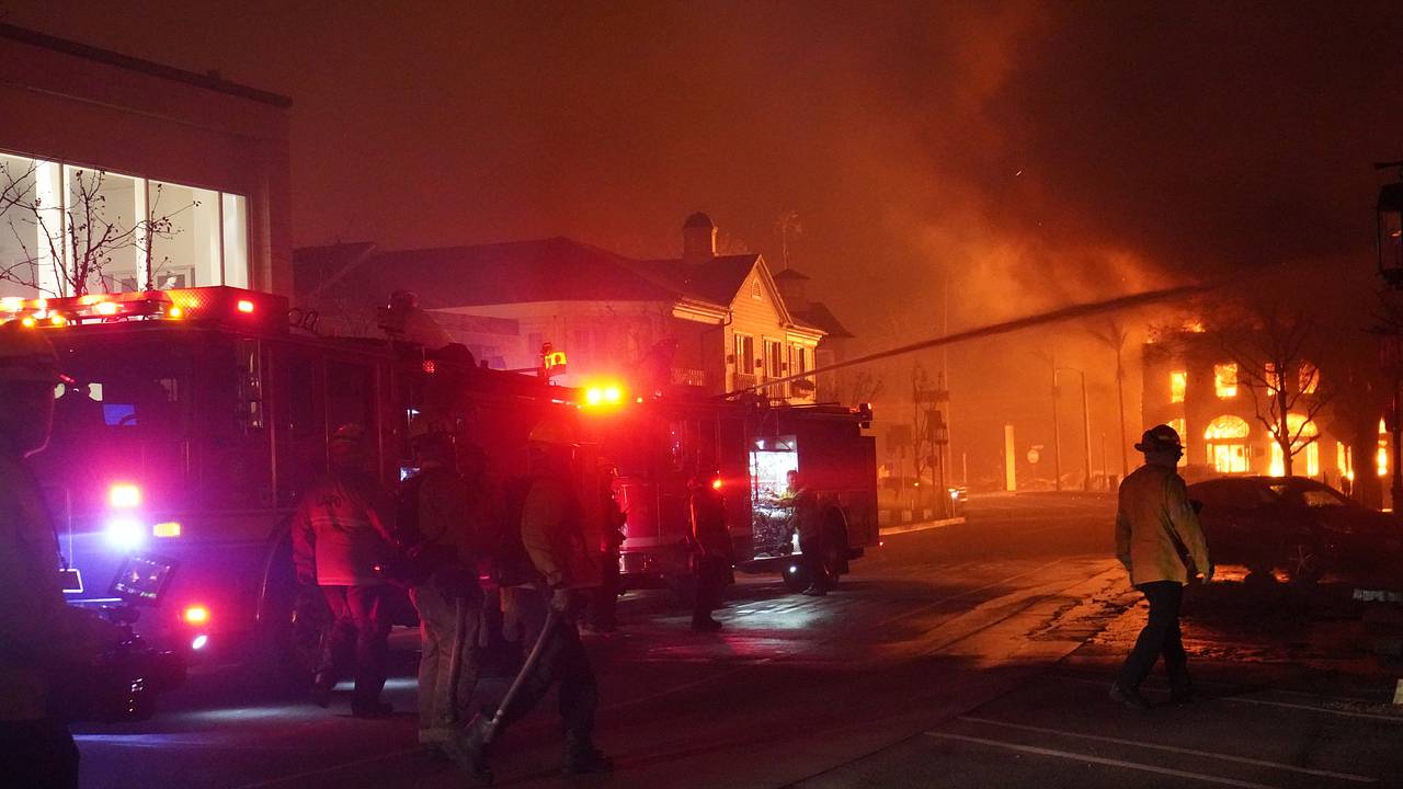 В американском штате объявили чрезвычайное положение из-за пожаров