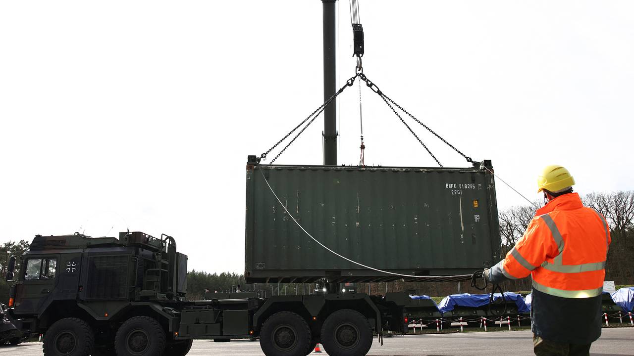 Европейцы начали вывозить с Украины секретные документы о советских разработках