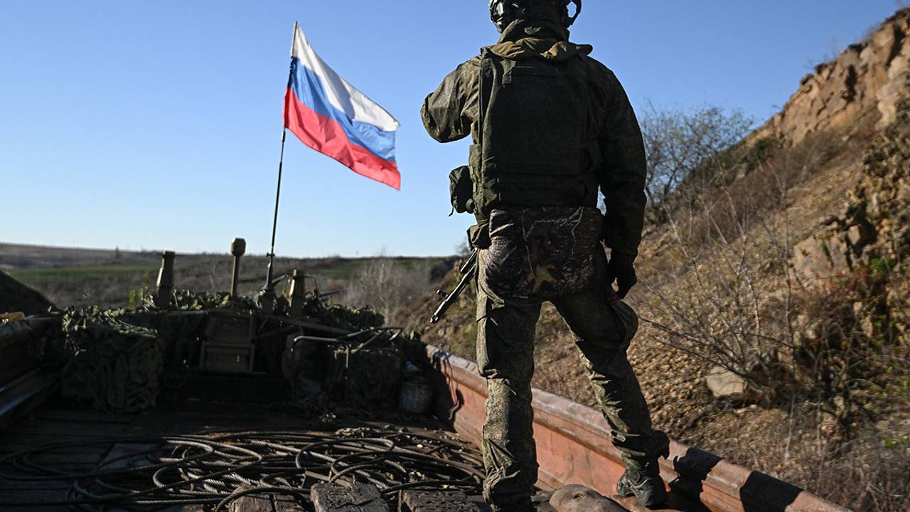 Военкор сообщил об освобождении двух населенных пунктов в Курской области