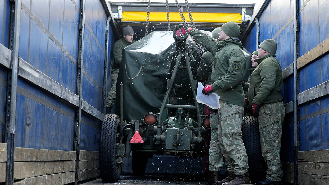 Во Франции пообещали Украине военную помощь на 195 миллионов евро за счет активов России