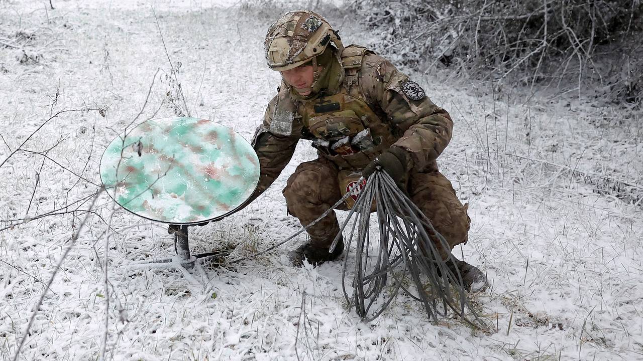 В МИД Польши отреагировали на угрозы Маска отключить Starlink на Украине