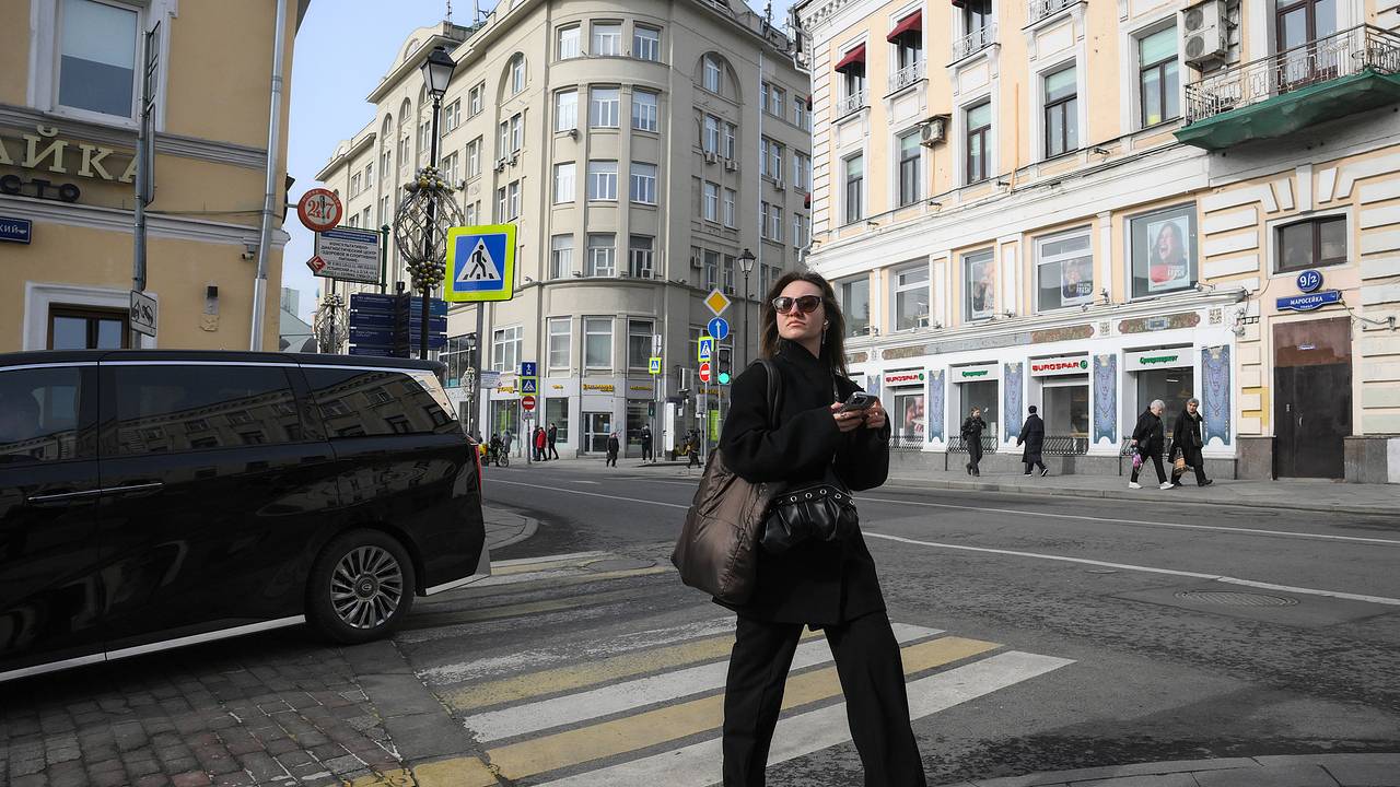 Москвичам назвали время прихода экстремальной температуры