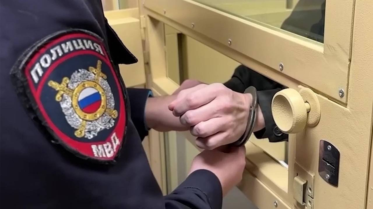 Суд начал прения по делу о попытке отравления выпускников российского военного училища