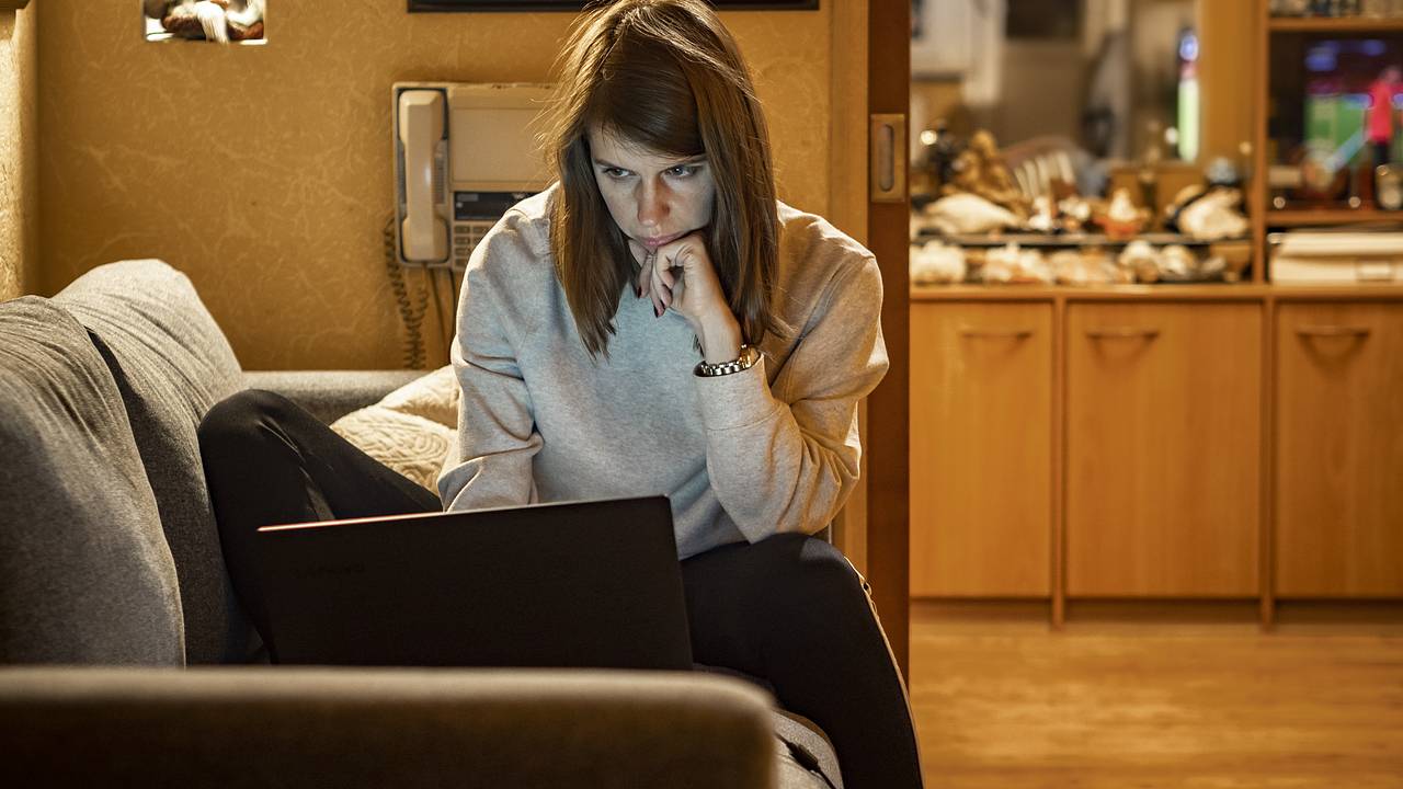 Россиян предупредили о рисках работы дома